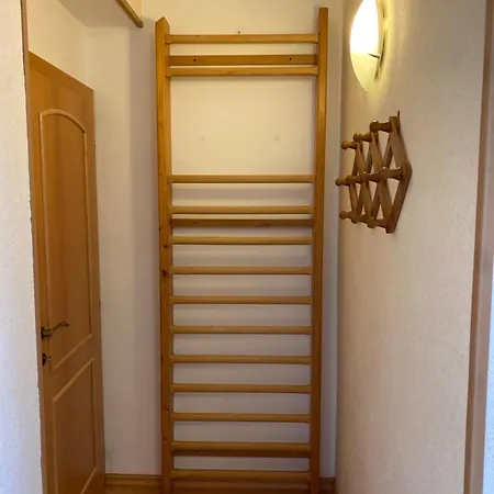 Utulna Izba V Dome Pod Lesom