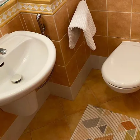Landhuis Utulna Izba V Dome Pod Lesom *